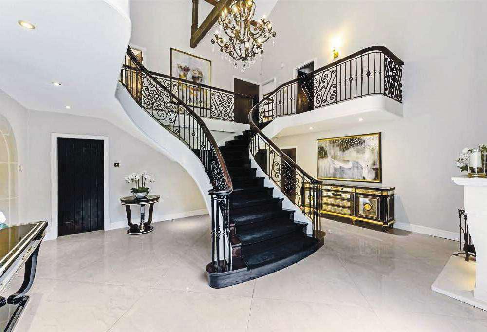 This stunning barn conversion knows how to make an entrance