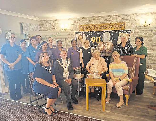 A double celebration of 90 years! Judith and Brian shine bright