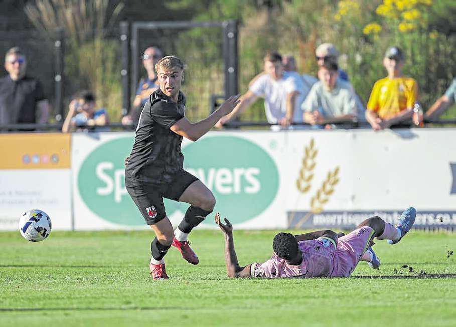 Magpies feeling the heat but feel benefit after gain in Spain