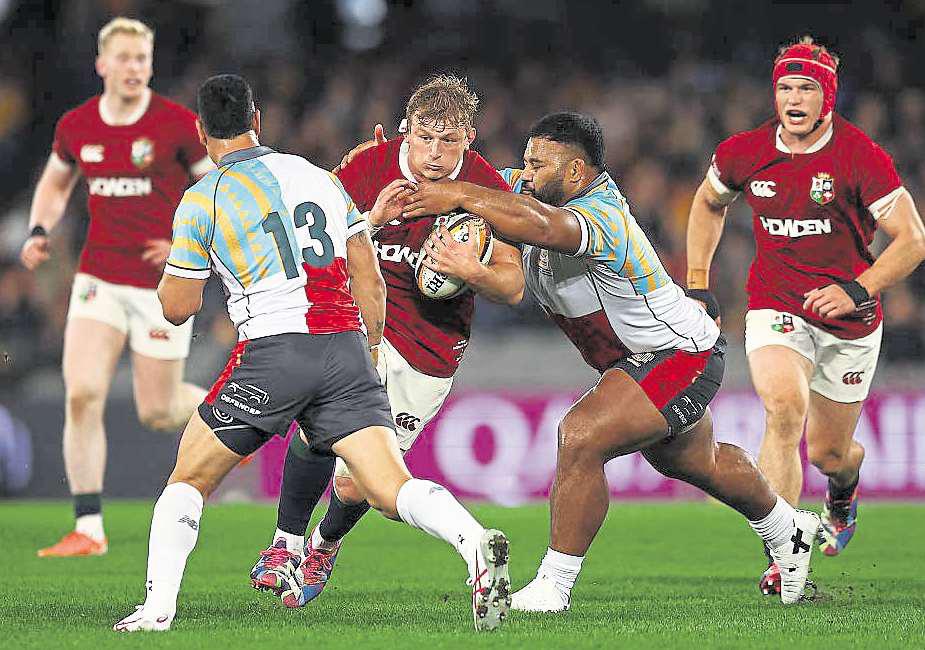 Lions have to battle for victory over FNP team in Melbourne
