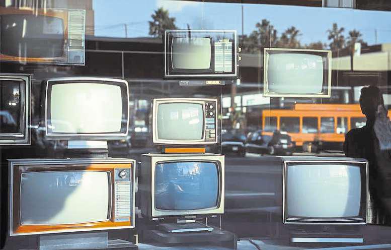 When a pager was enough and TV shops ruled the High Street