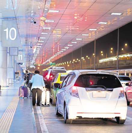 UK airports raise drop-off fees while EU hubs have no charge