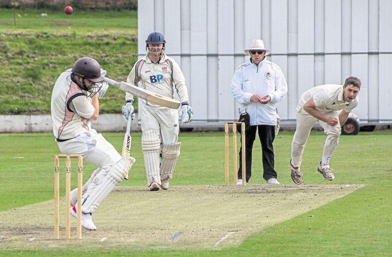 Skipper Walling steals show in Riversiders' derby victory
