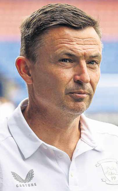 Hecky's searching for an out-and-out striker