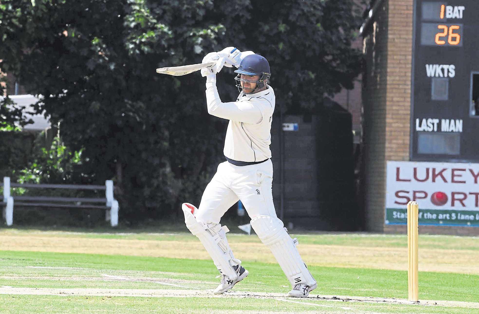 Riversiders retain an outside chance of winning league title