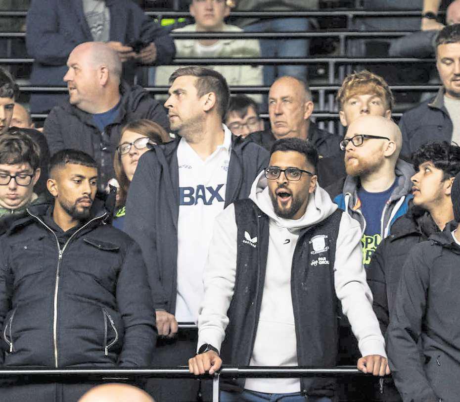 Lilywhites' boss is singing the praises of on-the-road crew
