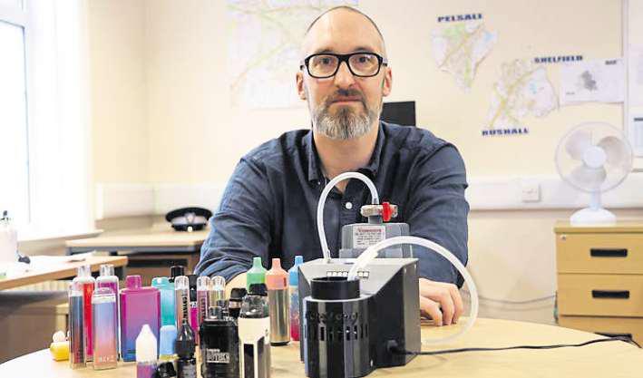 Vapes laced with 'spice' drug sold to schoolchildren