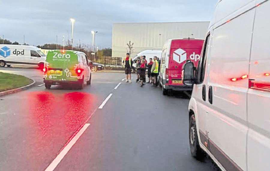 Drivers turn off their engines in protest at payment changes
