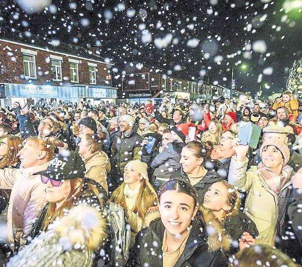 Stars announced for town's festive lights switch on