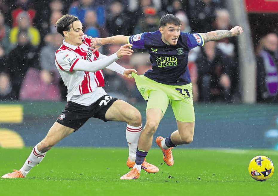 Still plans to fight for his job as pressure builds on Saints boss