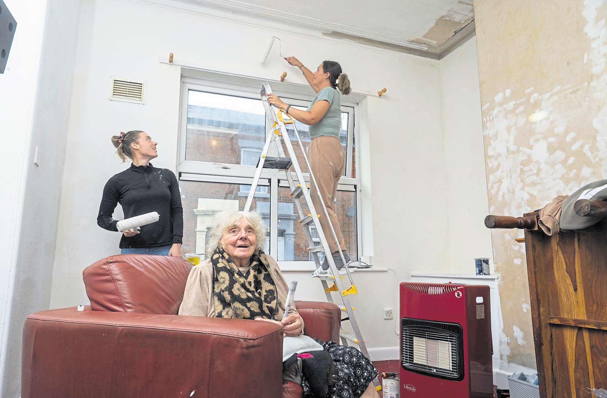 Heroes save pensioner from fire then return to do up home