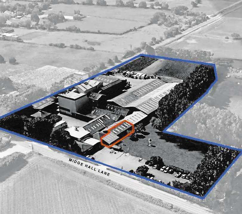 Vets practice planned for mill and pet shop site