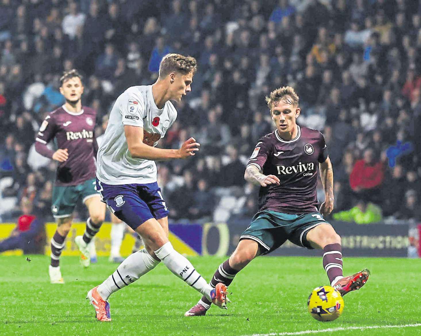 Hecky hopes loan deal continues to suit Moyes