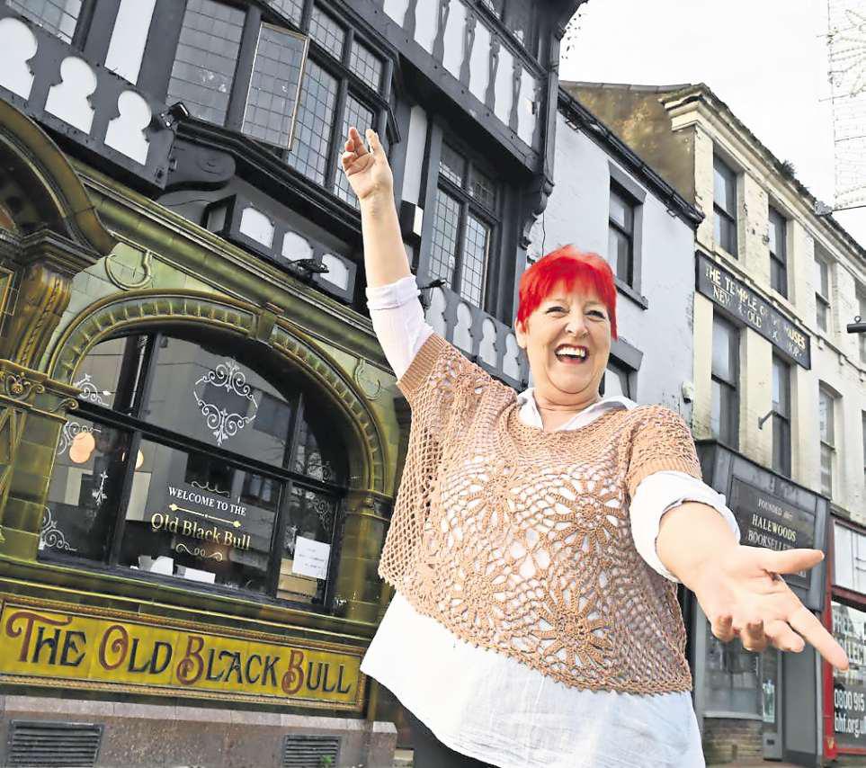 Landmark city pub to reopen its doors today