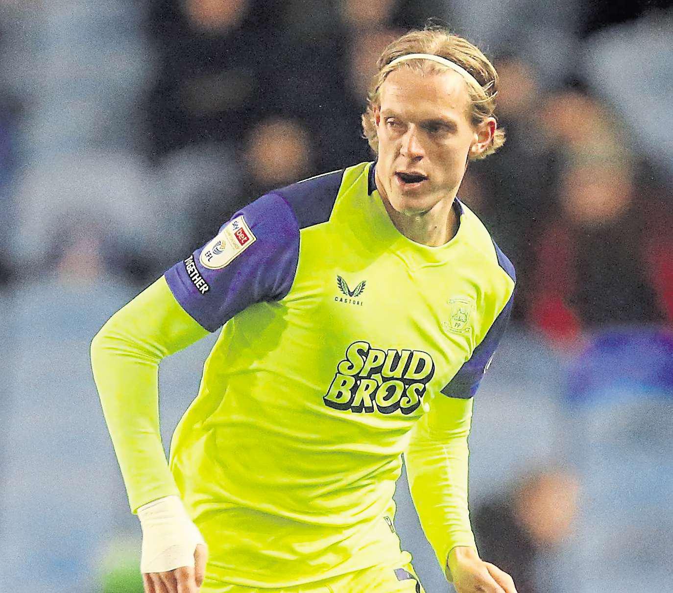 Midfielder Stef can talk to German club over exit