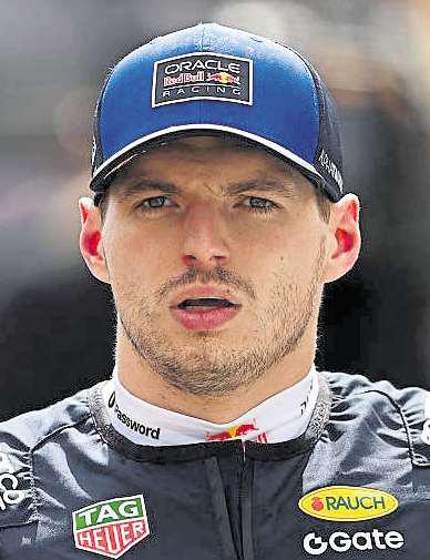 Verstappen likens F1 to Mario Kart in dig at rules