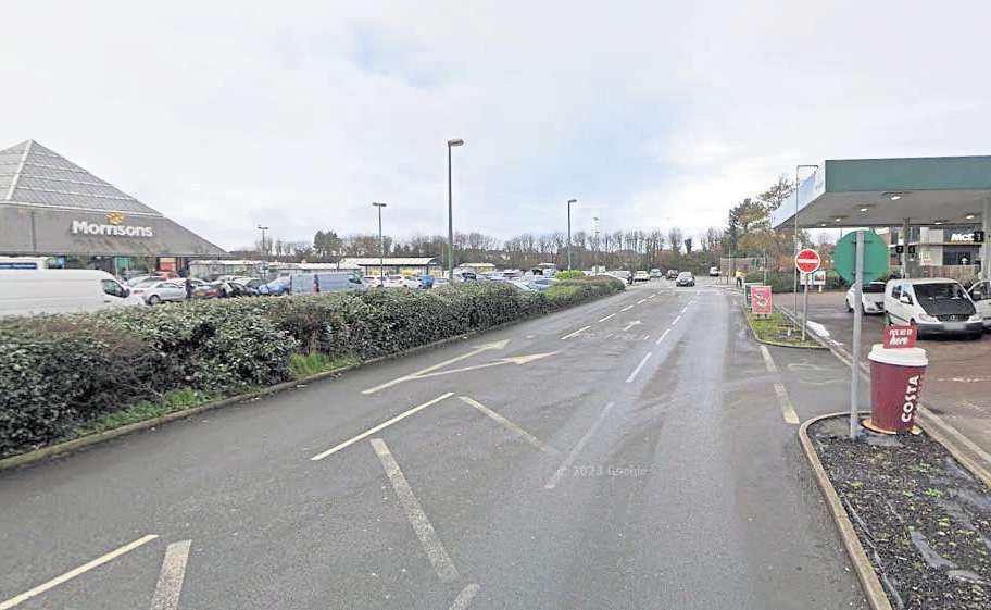 Supermarket unveils plans to triple the size of petrol station