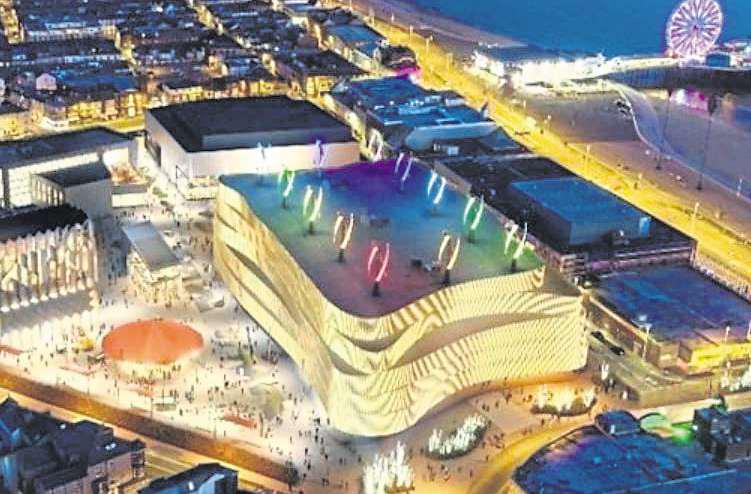 Council poised to 'sell' £300m Central site around the world