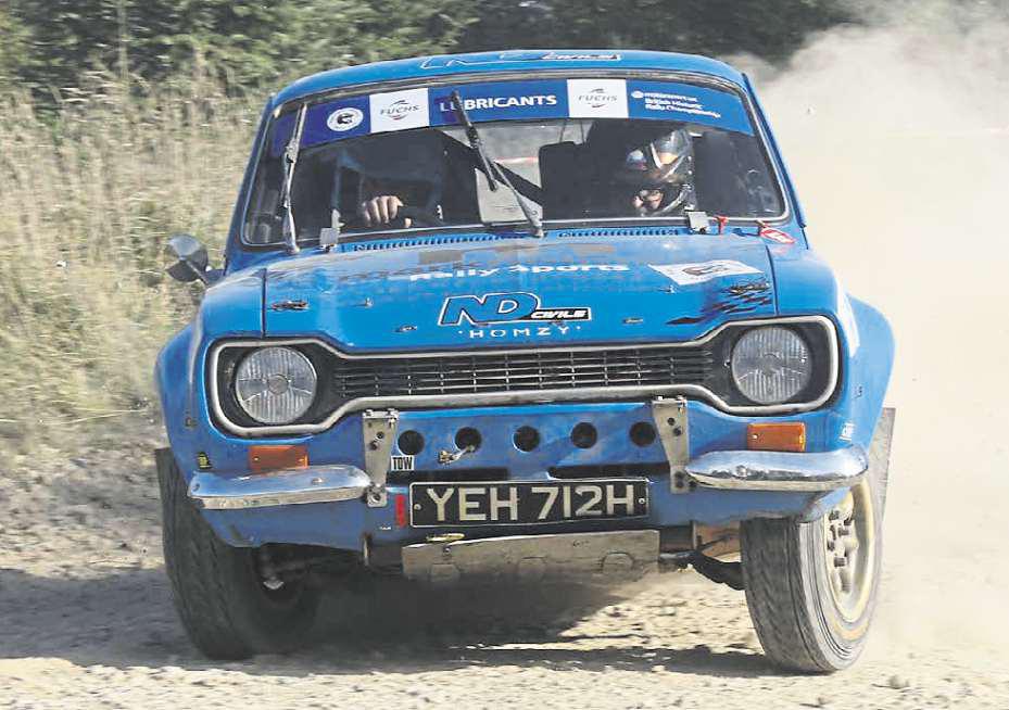 Pothole puts the brakes on Holmes' Trackrod challenge