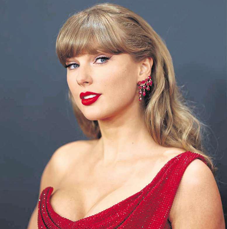 Taylor Swift was a 'phenomenal guest', says Marcus Mumford