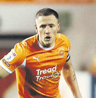 Central defender is just what Pool need