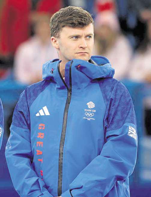 Mouat rues missed shots as curlers fall short in final