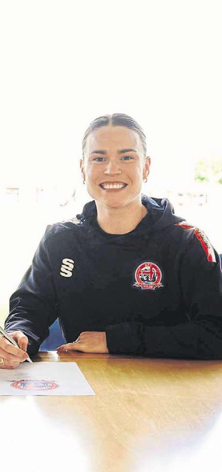 AFC Fylde Women sign two players to bolster their squad