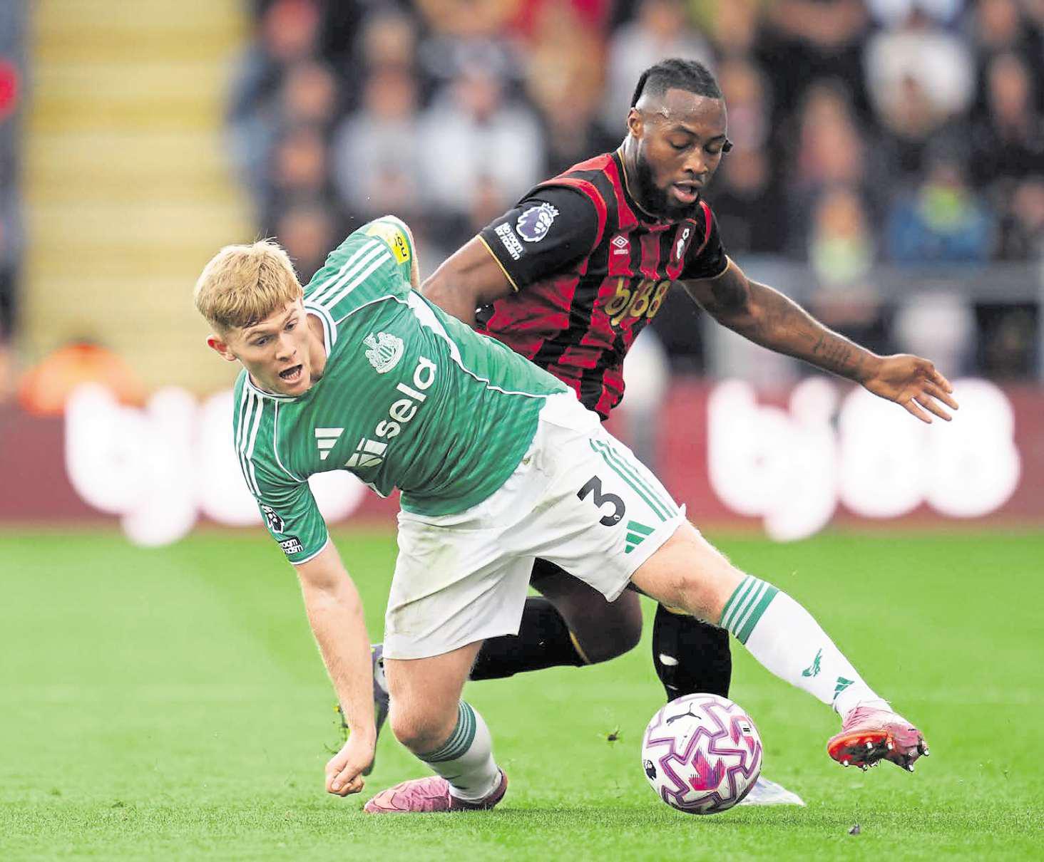 Howe to be cautious with Hall amid return from a foot injury