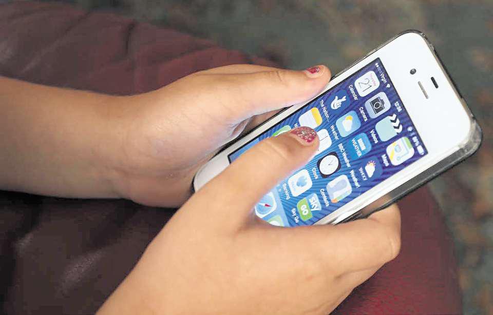 Mindful engagement over doomscrolling every day