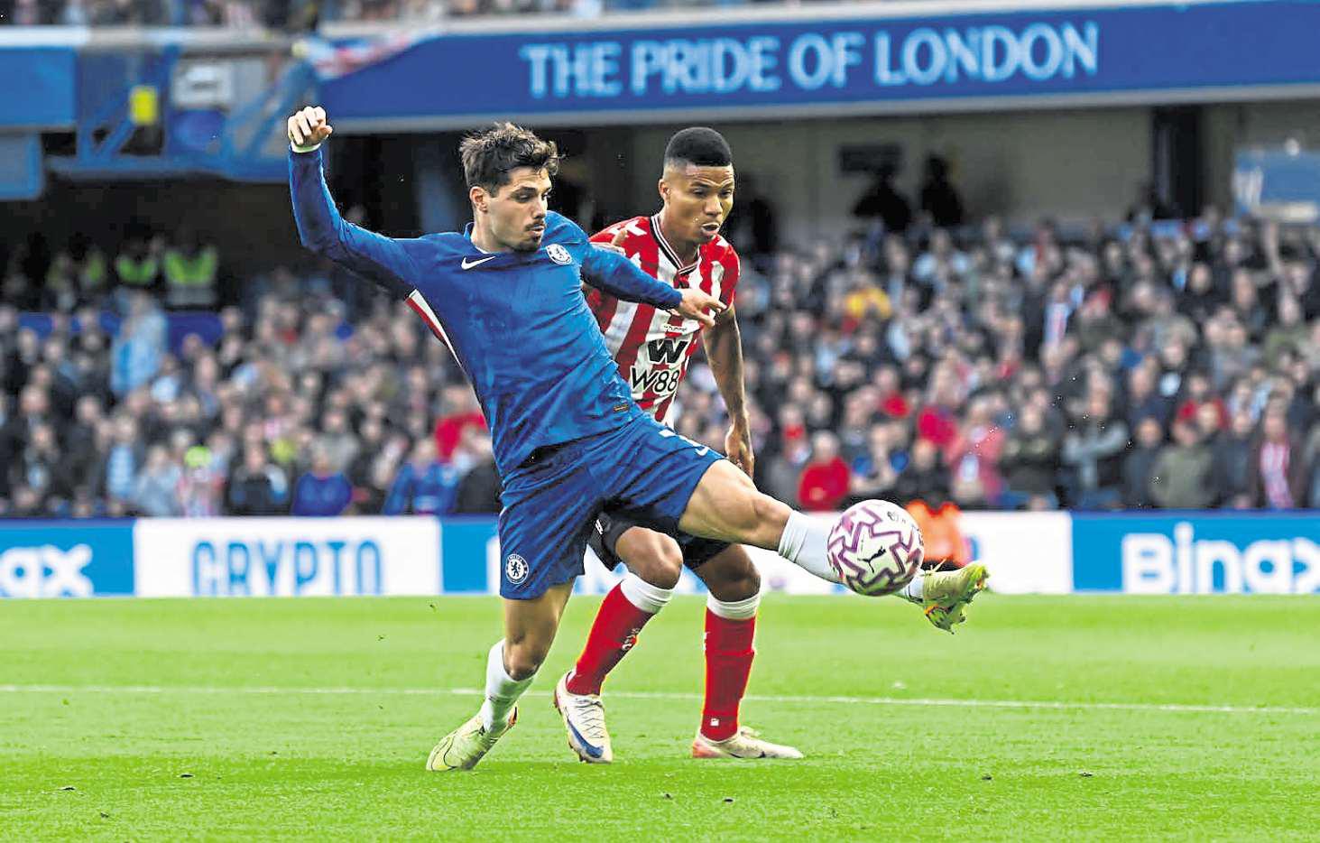 Reinildo refusing to get carried away by success