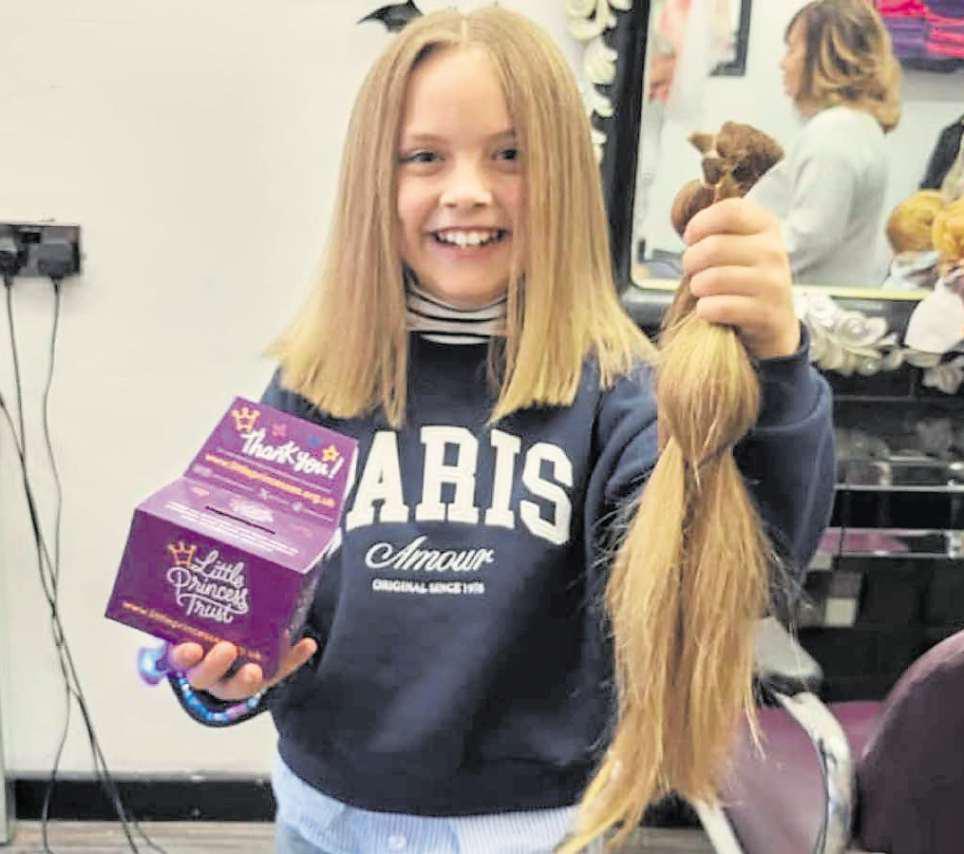 Kind-hearted girl helps others have 'Rapunzel' locks