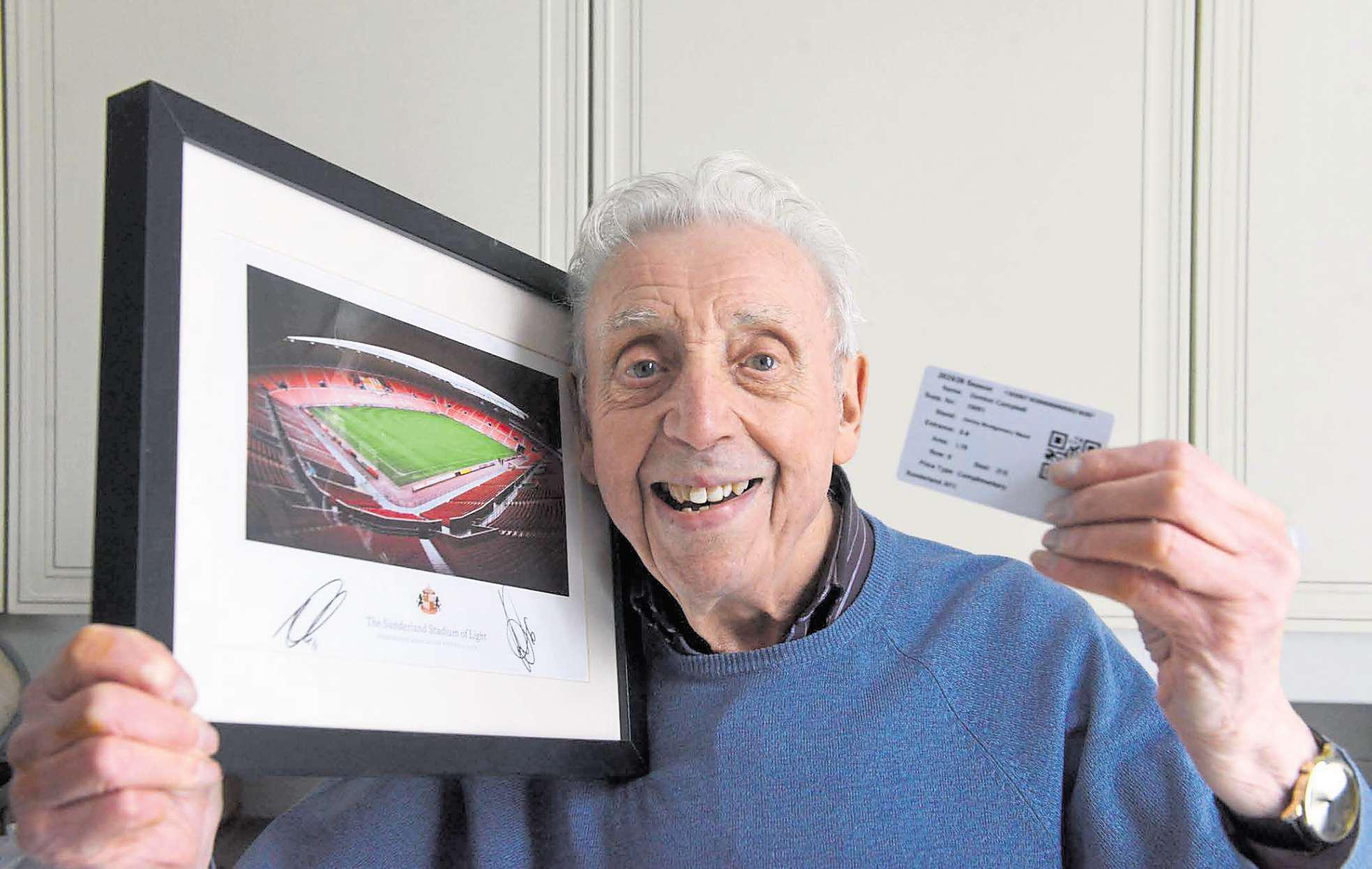 What a result! Black Cats supporter Gordon's surprise is just the ticket