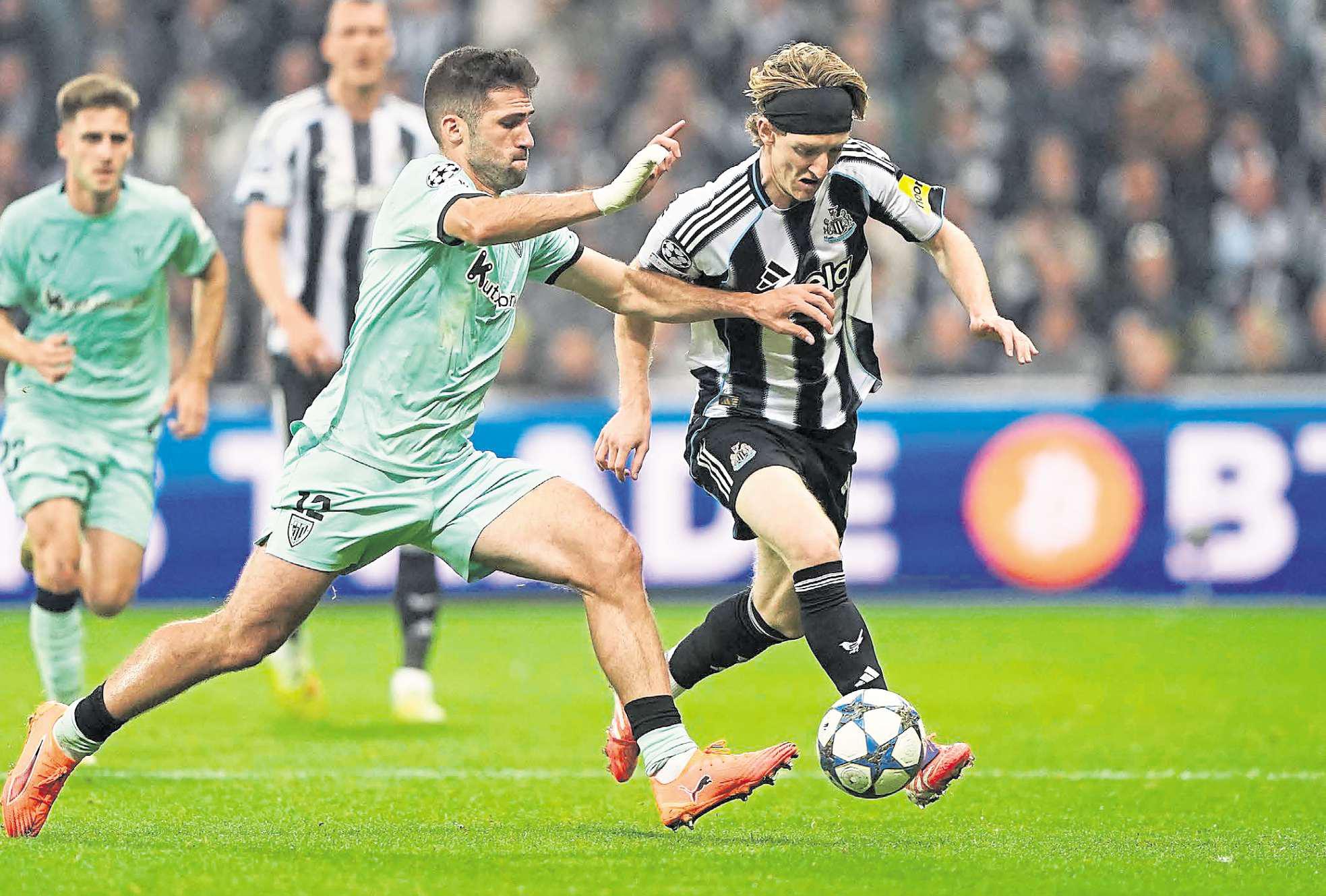 Anthony touch-and-go on fitness ahead of City clash, admits Howe