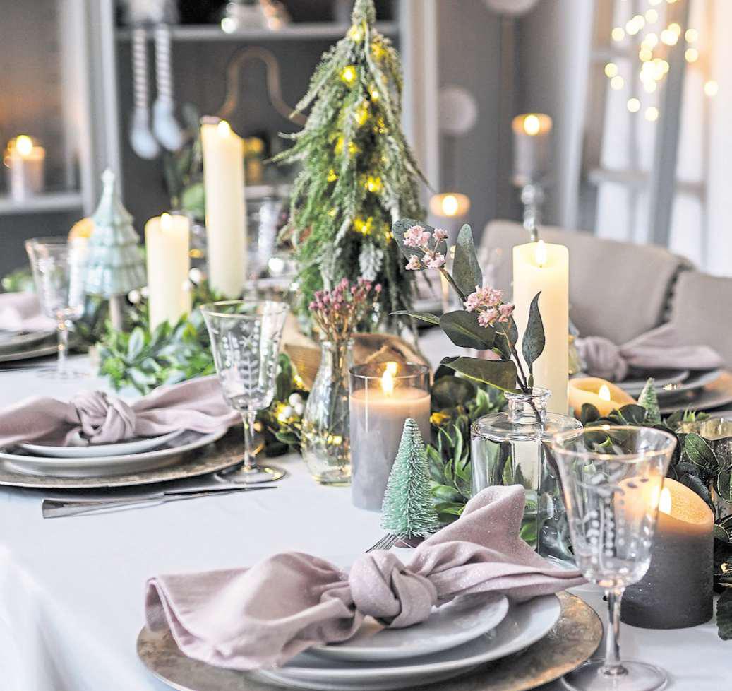 How to create a viral-worthy Christmas tablescape