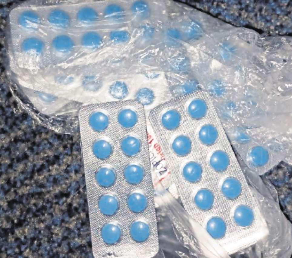 Police uncover suspected drug smuggling plot