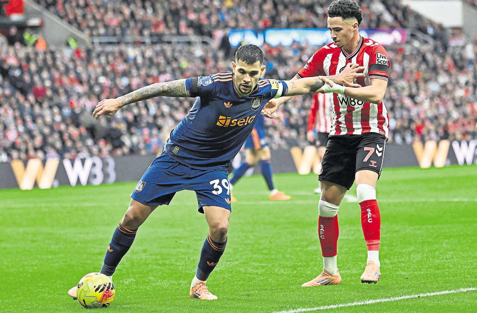 Guimaraes left 'frustrated and angry' after derby-day defeat