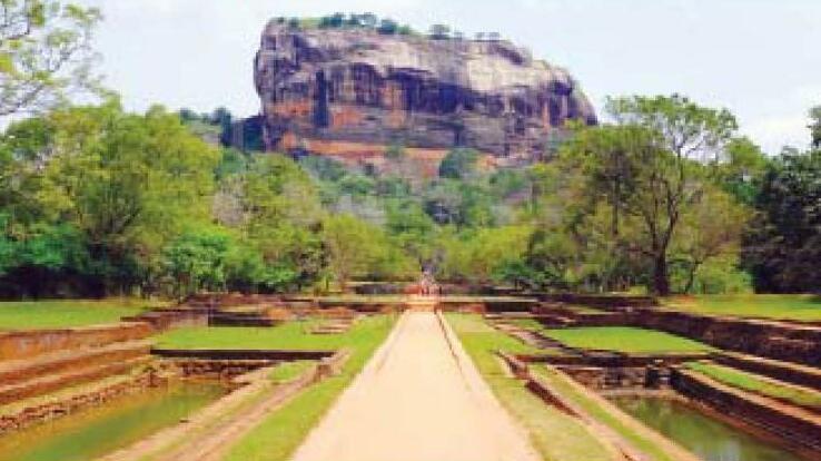 பழமை வாய்ந்த சிகிரியா நகரம்