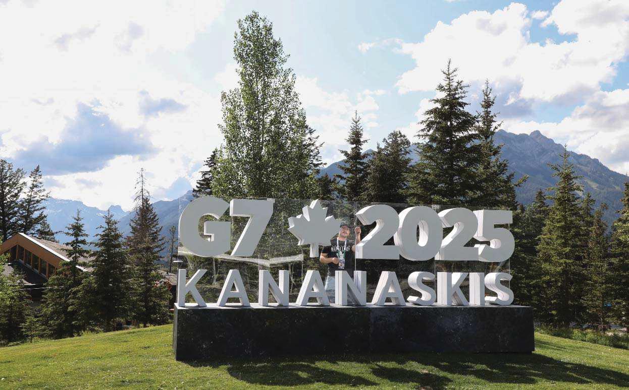 G7 LEADERS CALL FOR 'DE-ESCALATION' IN THE MIDDLE EAST