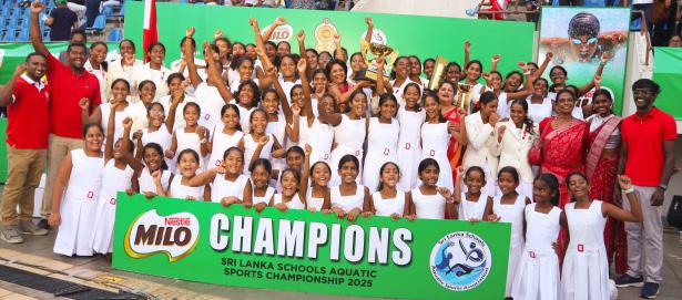 இலங்கை பாடசாலைகள் நீச்சல் போட்டியில் 30 சாதனைகள் புனித சூசையப்பர், மகளிர், வத்தளை லைசியம் சம்பியனாகின