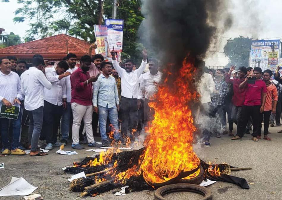 ஒடிசாவில் பாலியல் புகார் மீது நடவடிக்கை இல்லாததால் தீக்குளித்த மாணவி உயிரிழப்பு!