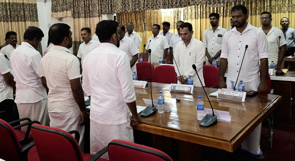 மட்டு. மாநகரசபை அமர்வில் செம்மணி படுகொலைக்கு கண்டனம்; சர்வதேச விசாரணை கோரி பிரேரணை நிறைவேற்றம்