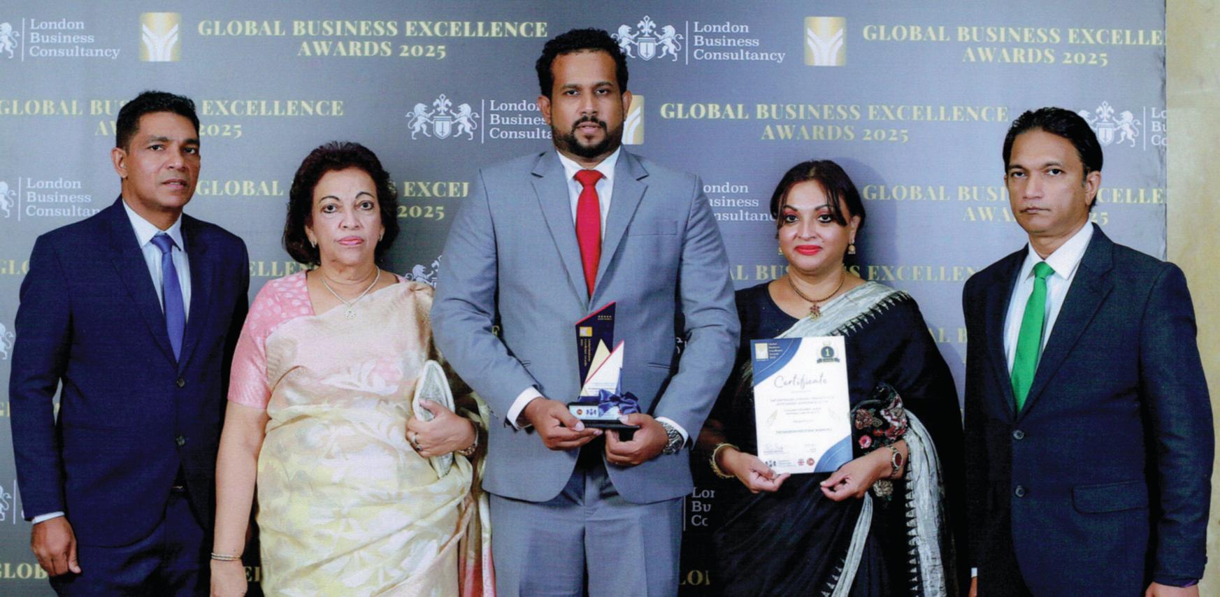 Global Business Excellence Awards 2025 தனிநபர் பராமரிப்பு பொருட்களில் சிறந்த நிறுவனமாக கௌரவிக்கப்பட்ட சுதேசி