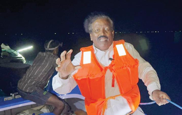 சட்டவிரோத கடற்றொழில் செயற்பாடுகளை கட்டுப்படுத்தும் பொறுப்பை ஒப்படையுங்கள்