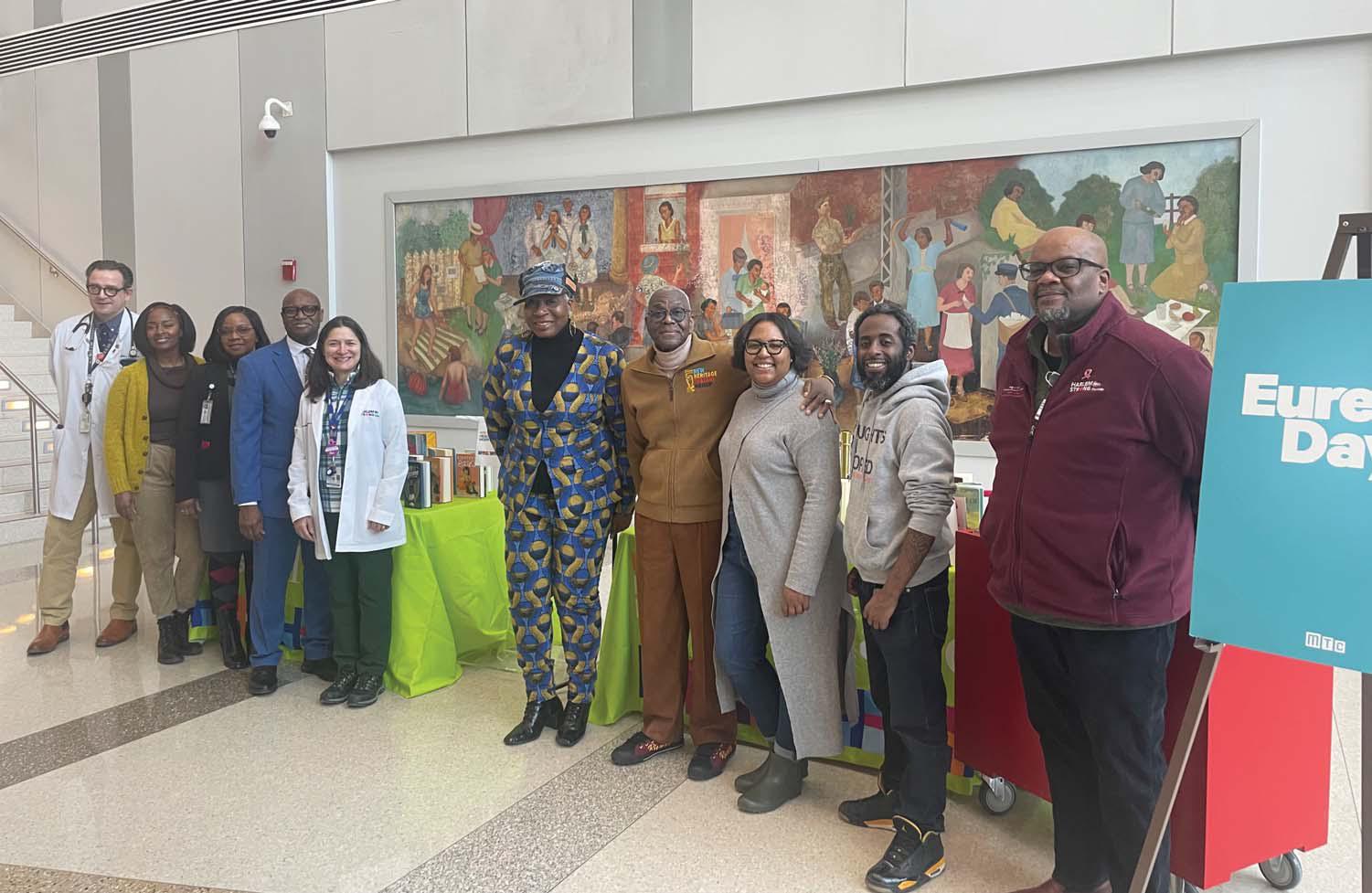 Harlem Arts Alliance and Manhattan Theatre Club donating books to Harlem Hospital