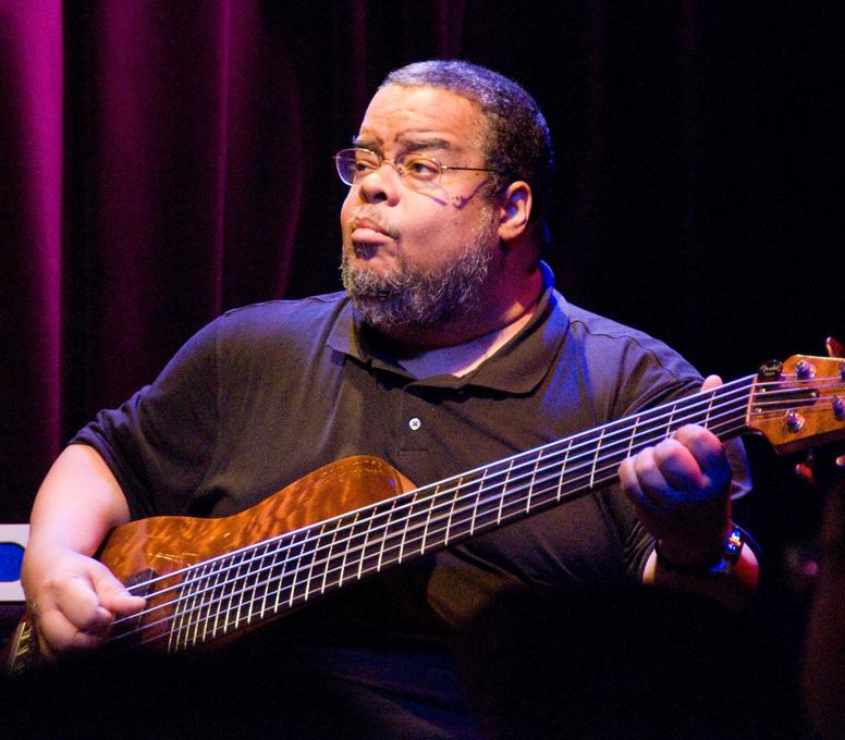 Anthony Jackson, innovative bassist, dies at 73