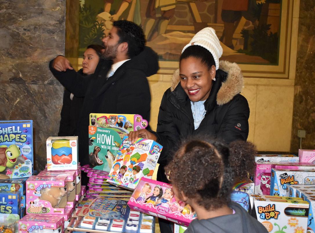 NYC Mayor-Elect Mamdani visits Bronx Christmas Tree Lighting