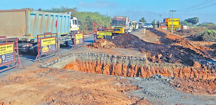 முதல்வர் சாலை மேம்பாட்டு திட்டத்தின் கீழ் 4 வழிச்சாலையாக மாறும் செவிலிமேடு - கீழம்பி புறவழிச்சாலை