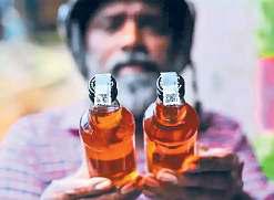 கூடுதல் ரொக்க பரிவர்த்தனையை தடுக்க அதிரடி நடவடிக்கை டாஸ்மாக்கில் இனி 'கேஷ்லெஸ்' விற்பனை