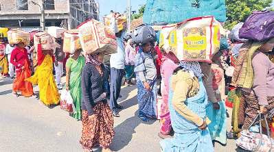 மதுரை - ராமேஸ்வரம் ரயிலில் ஓசி பயணம் ‘ஜெய்ஹோ’ கோஷமிட்டு 300 வடமாநிலத்தவர் ‘எஸ்கேப்’