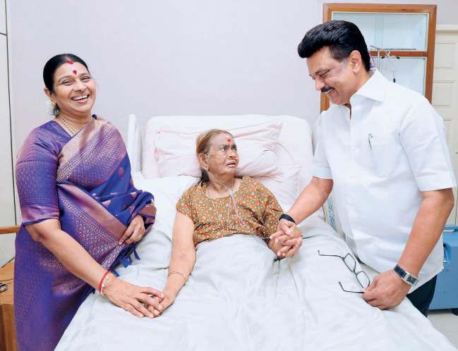 அன்பும் - விட்டுக்கொடுத்தும் இல்வாழ்க்கை நல்வாழ்க்கும்